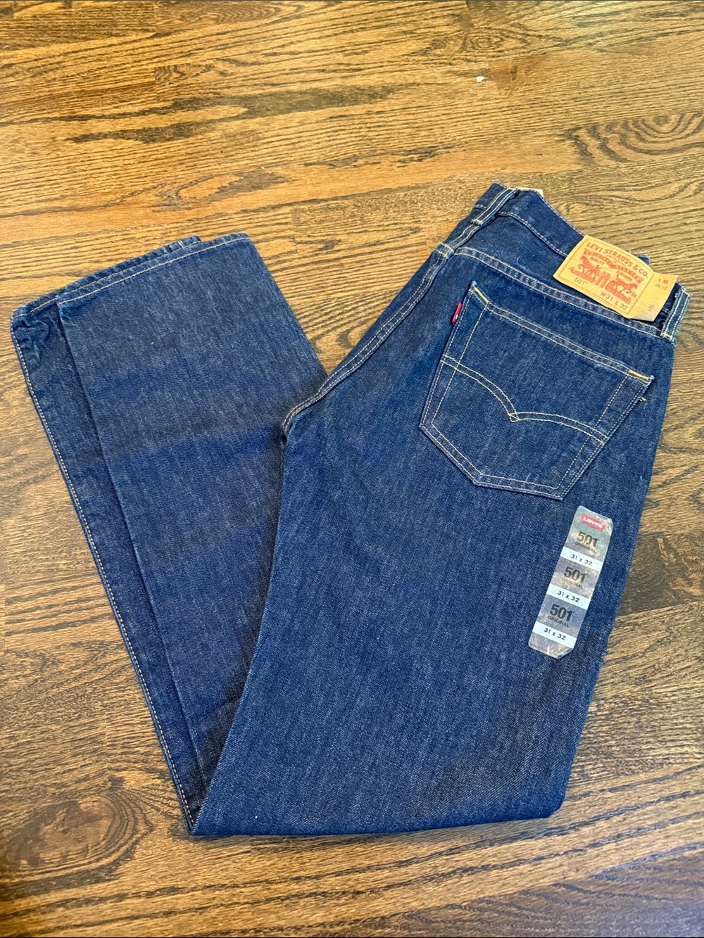 Levi's Straight-Leg Men's Jeans in Blue Denim 501 31x32